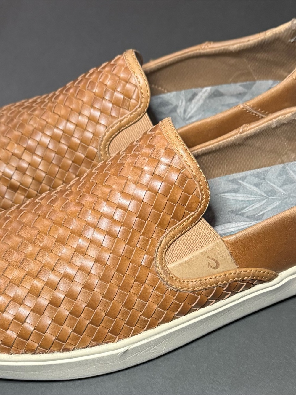 OluKai Men’s Lae’ahi Lauhala Shoes 11.5